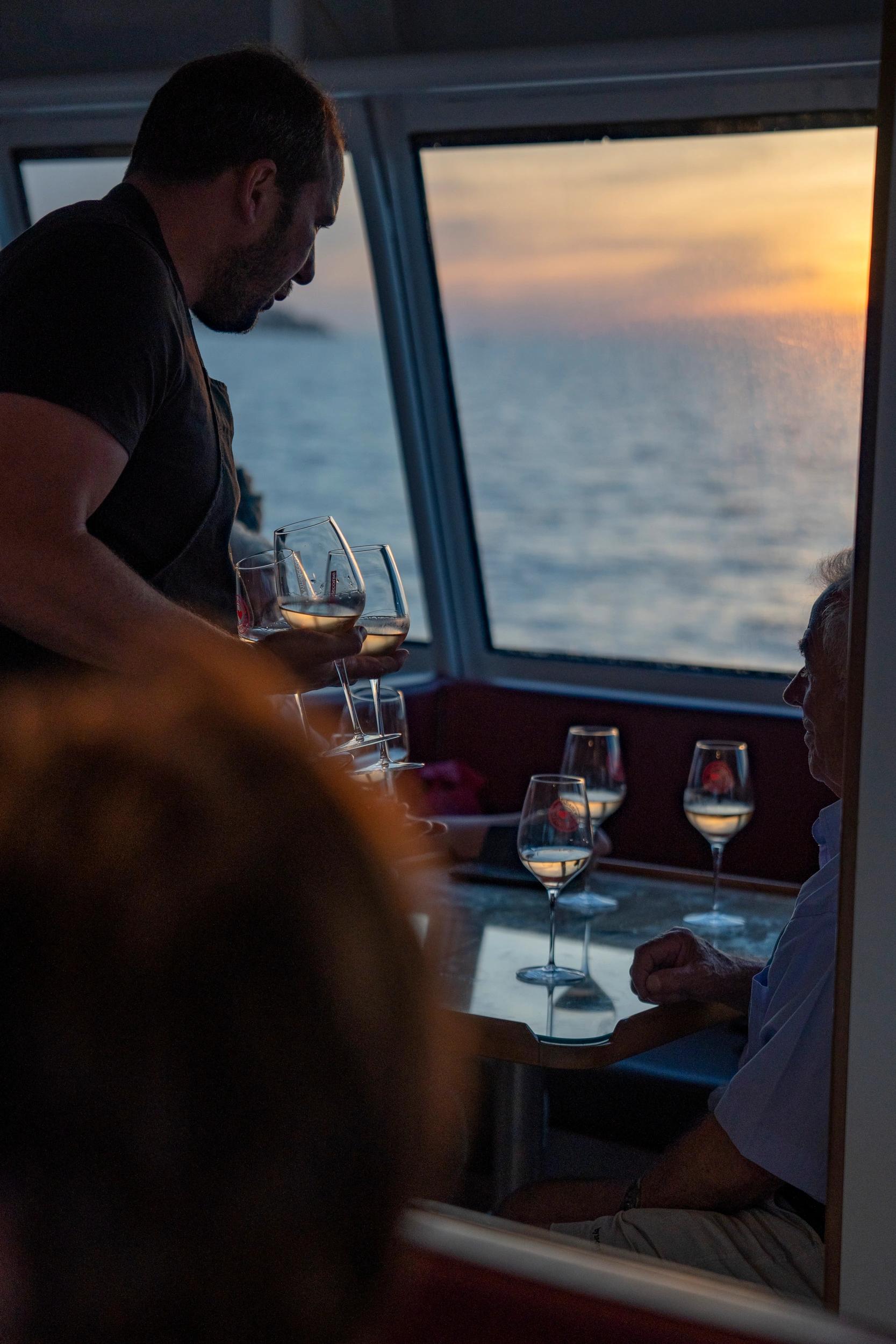 Soirée organisée sur un bateau de la compagnie Nave va